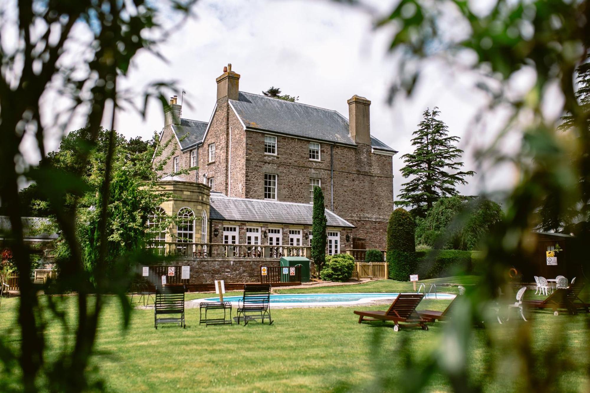Peterstone Court Country House Restaurant & Spa Brecon Exterior foto