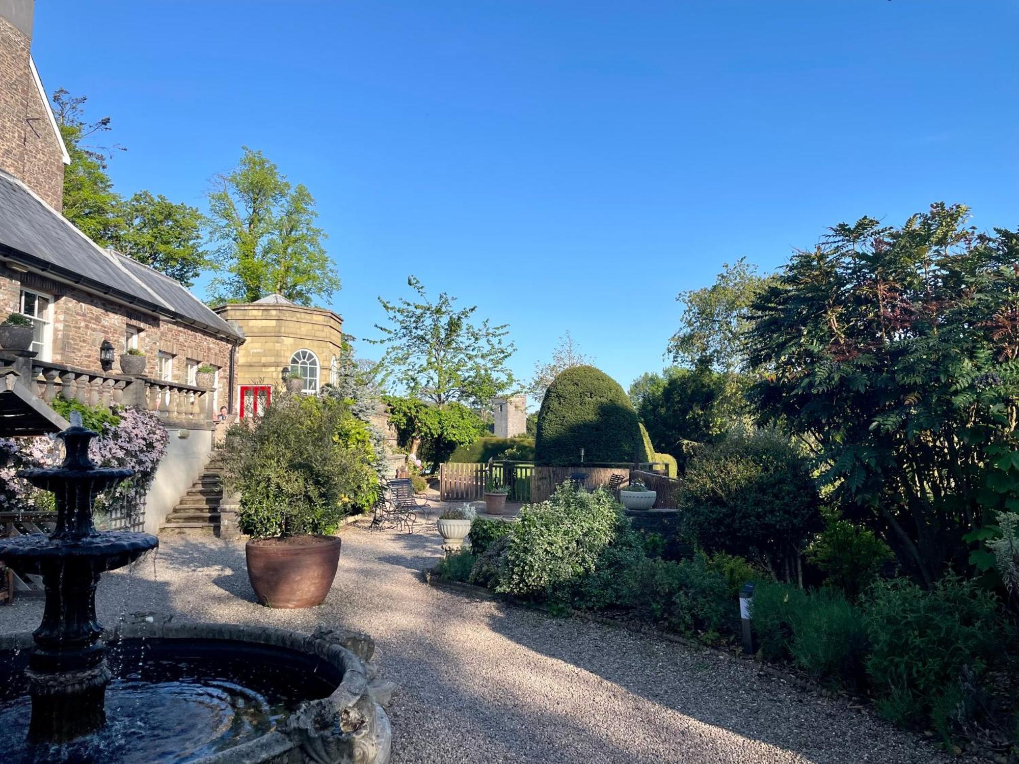 Peterstone Court Country House Restaurant & Spa Brecon Exterior foto